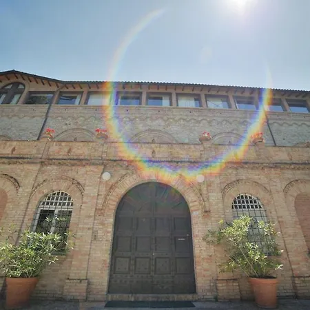 Pieve Country House Летний дом Корчано